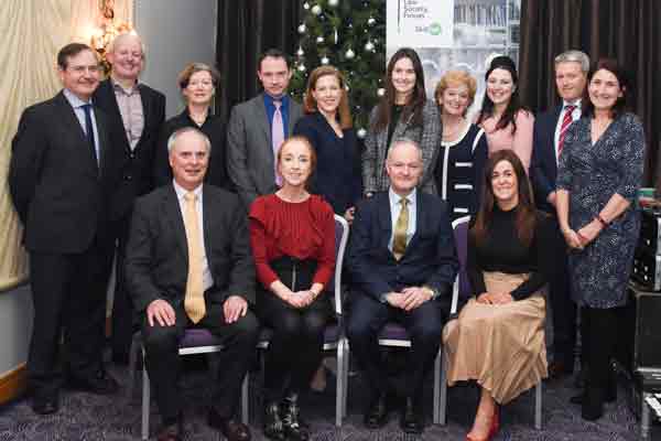 John Elliot, Martin Crotty, Morette Kinsella, Simon Treanor, Teri Kelly, Faye Docherty, Attracta O'Regan, Susan Webster,  Laurie Grace,  Katherine Kane, Martin Lawlor (Coghlan Kelly), Kathleen Burke, John Harte and Charlene Butler