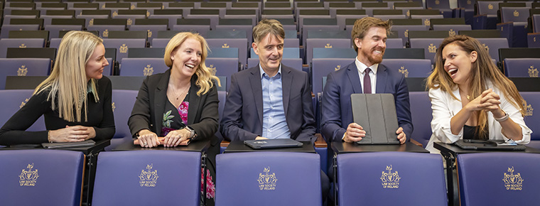 Law Society hosts Apple for study session