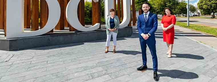 Be best version of yourself, says scholarship solicitor