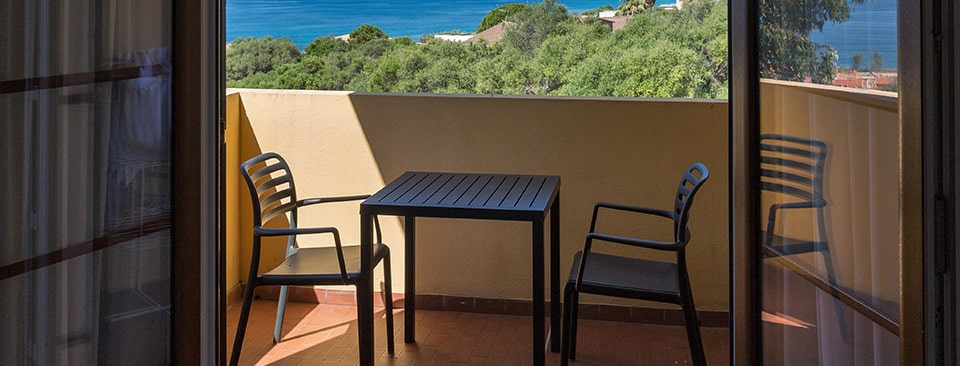 Hotels to seek compensation from Booking.com