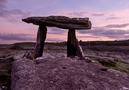 676,300 foreign visitors to Ireland  in July