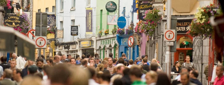 Galway legal professionals remember deceased colleagues