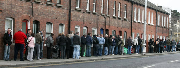Live register at lowest figure since April 2008