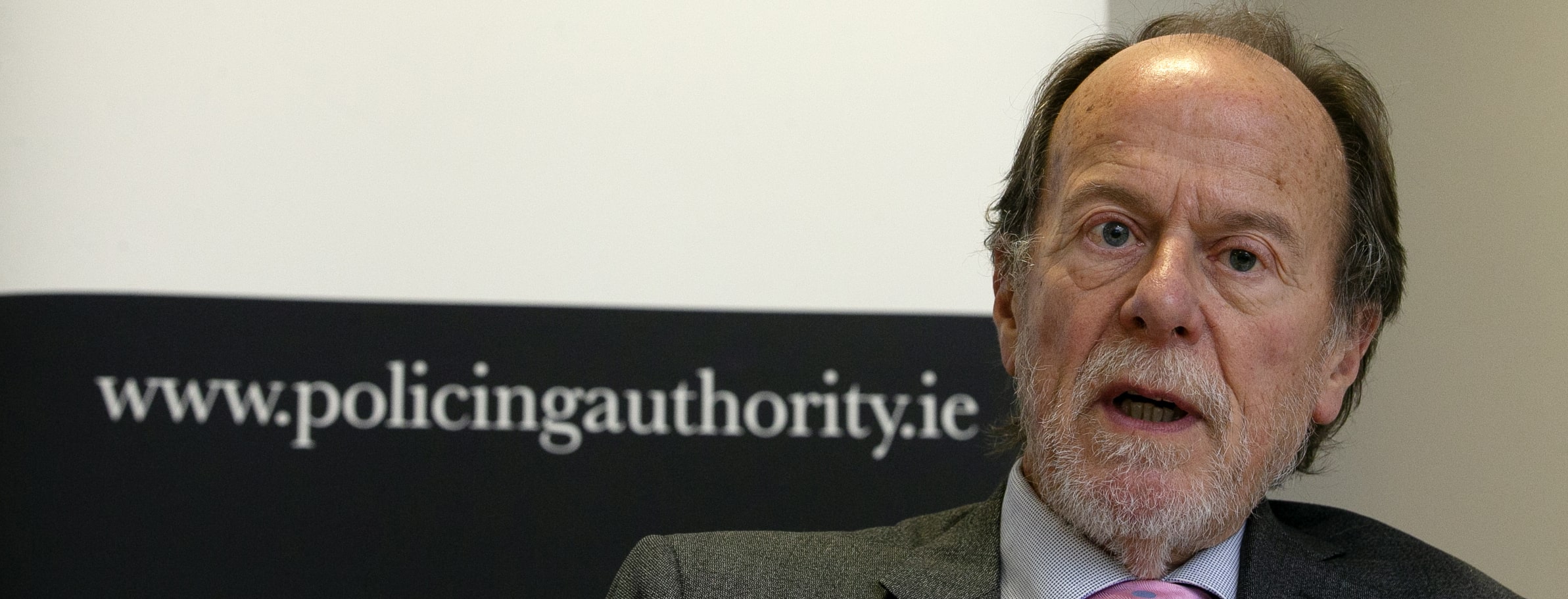 Watchdog repeats anti-spit hoods concerns