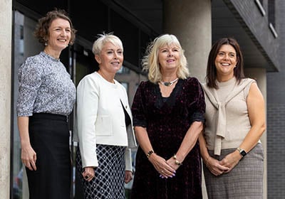 LAB: 40 years of family-mediation service