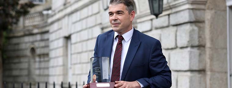 Sun journalist Michael Doyle takes top Justice Media Award