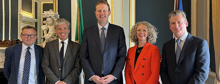 Law Society delegation meets justice minister