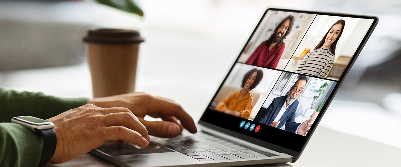 A male hand opening a webinar through a computer